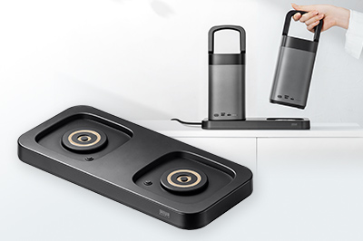 ハンドル一体型モバイルバッテリー（BTL-RDC36）を置くだけで充電ができる専用充電トレイ