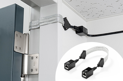 屋内から屋外へLANケーブルを配線できるすきま用LANケーブル