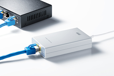LANケーブルで離れた場所へ充電&通信できる延長・変換アダプタ（PoE-USB Type-C変換）