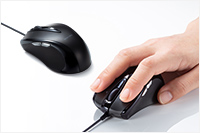 5つのボタンで作業効率がアップする有線ブルーLEDマウス。
