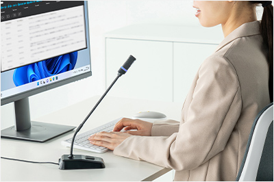 会議での音声録音・議事録の文字起こしにも最適なノイズキャンセルUSBマイク