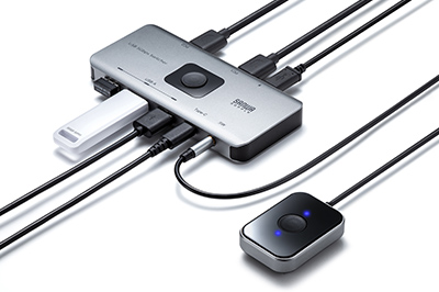 2台のパソコンで4台のUSB機器を切り替えて操作できる、手元スイッチ付きUSB切替器