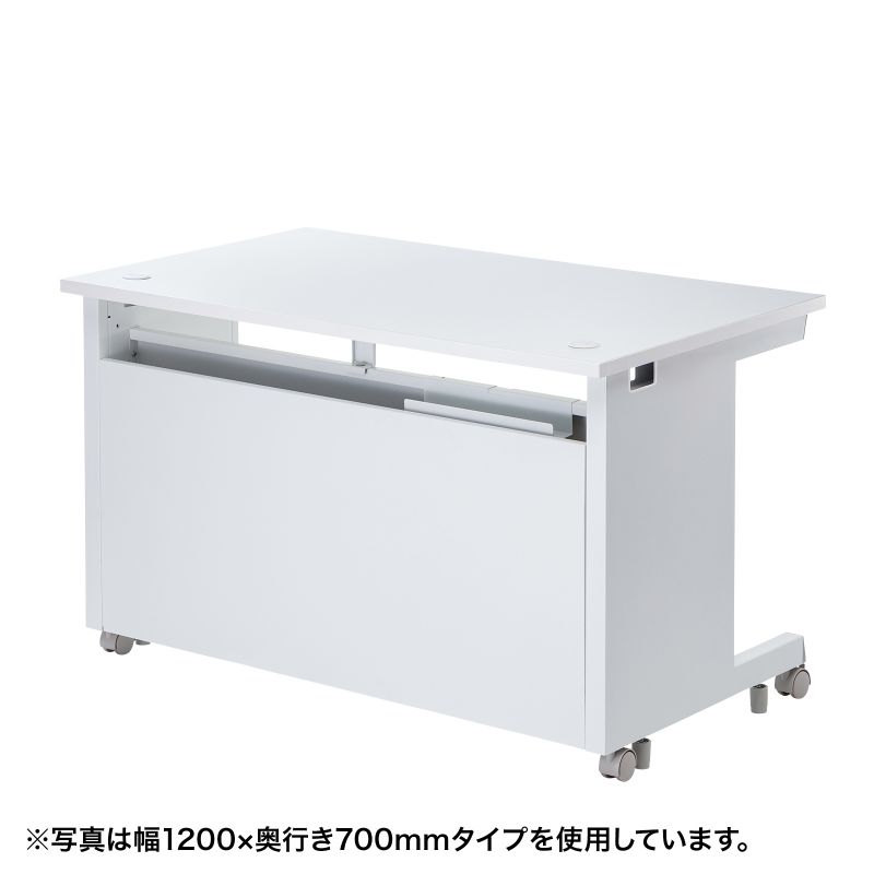 背面