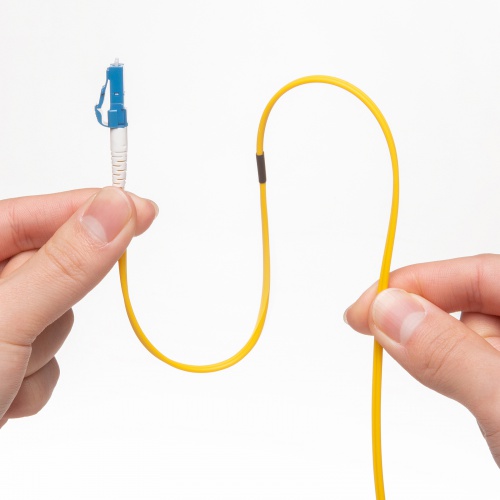 HKB-MOS2LCLC-03 / メガネ型光ファイバケーブル（シングル9μm、LC×2-LC×2、3m）