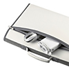 IN-FMAC13W MacBook低反発ケース(13.3インチワイド・ホワイト) IN-FMAC13W / MacBook低反発ケース(13.3インチワイド・ホワイト)