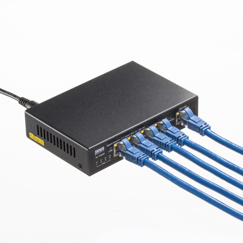 LAN-GIGAPOE55 / ギガビット対応PoEスイッチングハブ（5ポート・マグネット付き）