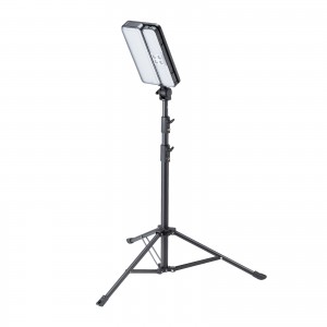 LED-FL3 / LED投光器(三脚付き・ソーラー充電・防水)