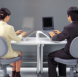 MR-32 / ノートPCアーム