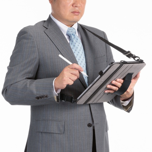 PDA-IPAD2112BK / iPad Air 13インチ（M3/2025、M2/2024）用スタンド・ベルト付きケース