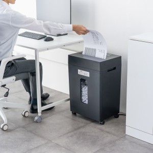 A3用紙を折らずに細断できる。なのに、コンパクトなクロスカット＆マイクロカットシュレッダーを発売