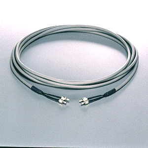 RFA610V300 / 光ファイバRS232Cケーブル