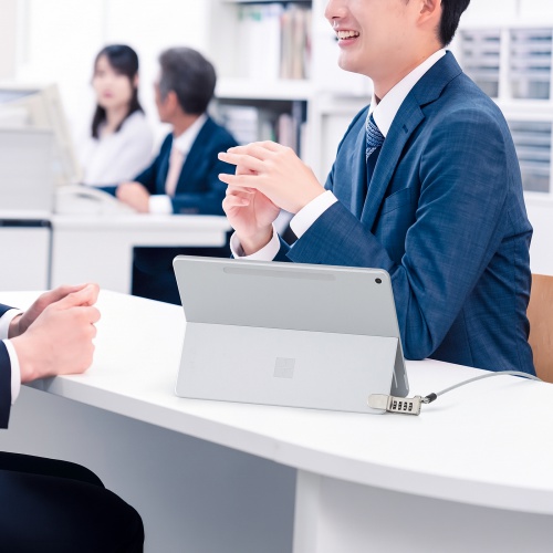 SLE-54SSFPG / Microsoft Surface Pro 12インチ用ダイヤル式セキュリティワイヤー