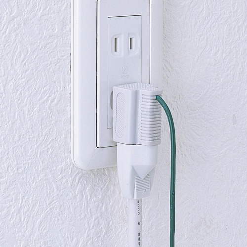 TAP-AD3LT / 3P→2P変換アダプタ（3P・1個口）
