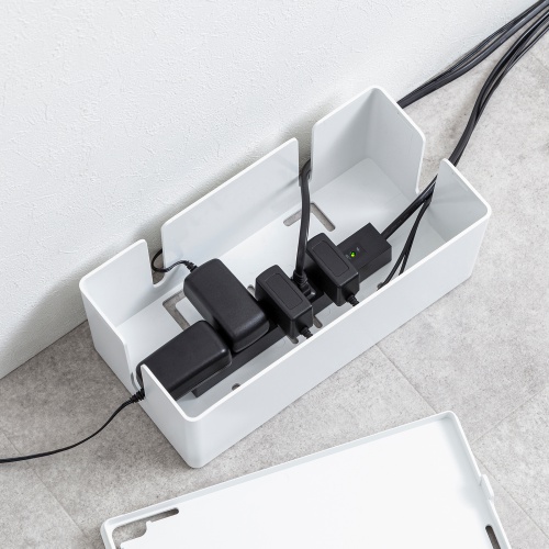 TAP-SPSLIM6MG-2BK / スリムタップ（AC6個口・マグネット付き・雷ガード付き）