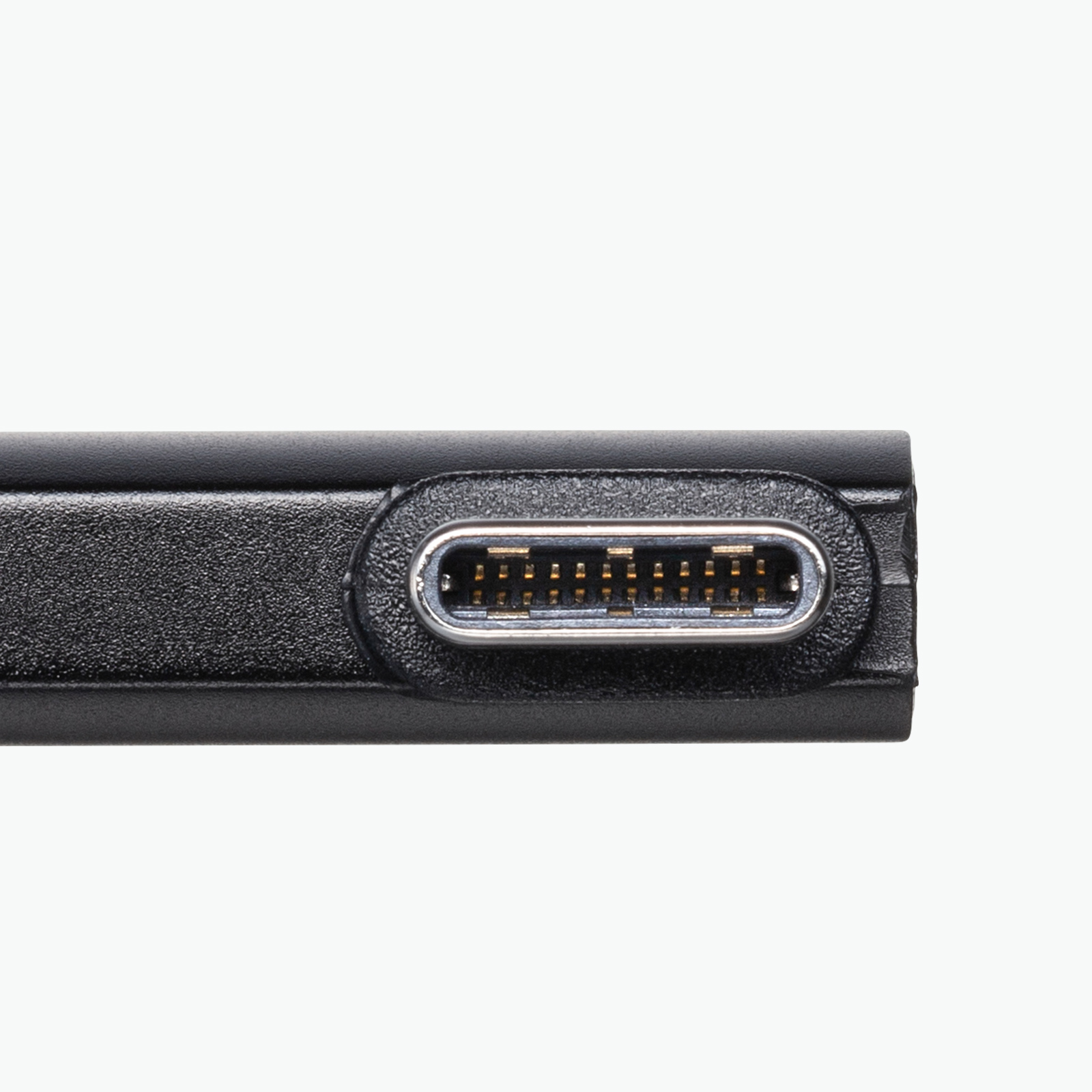 信号劣化の少ない金メッキピン