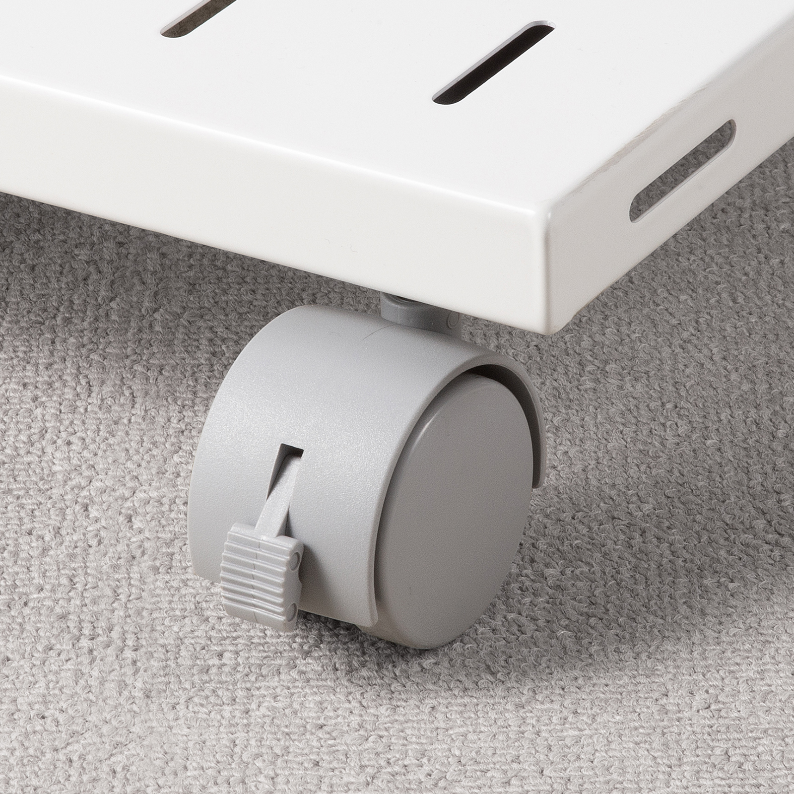 ストッパー付きキャスター